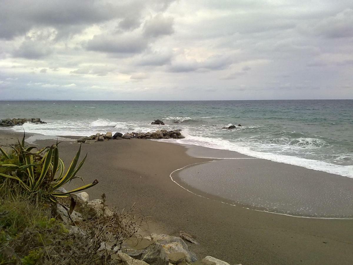 Villa Domus Austri Messina Esterno foto